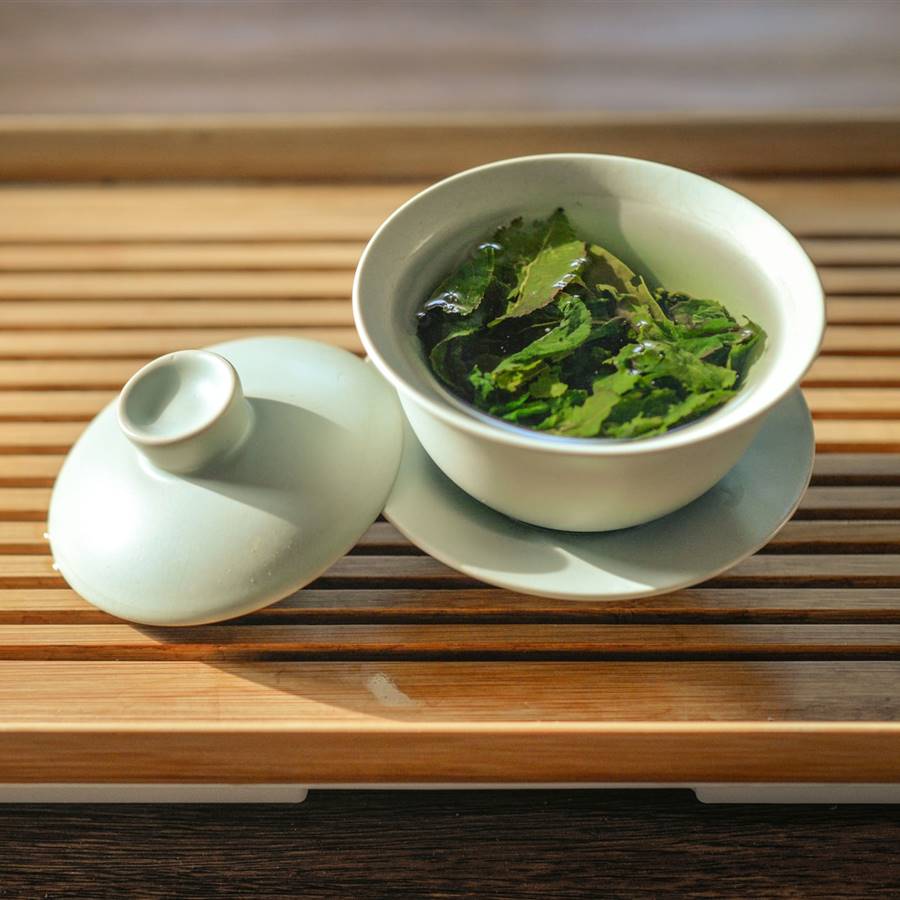 El té verde es un enjuague bucal natural ideal