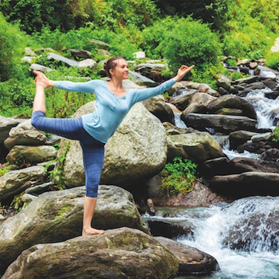6 ejercicios de yoga para llenarte de paz y energía