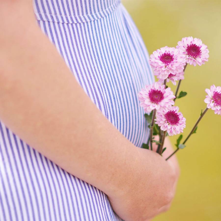 Lo que tienes que saber sobre los aceites esenciales en el embarazo 