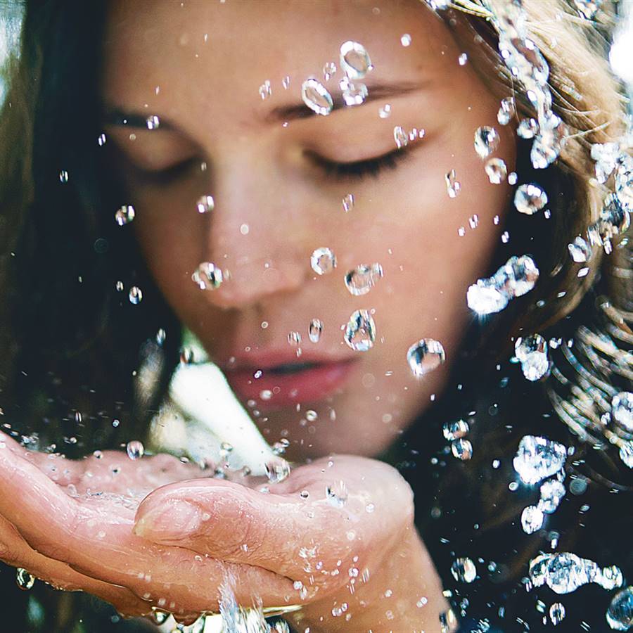 Las células quieren agua pura, viva y ordenada