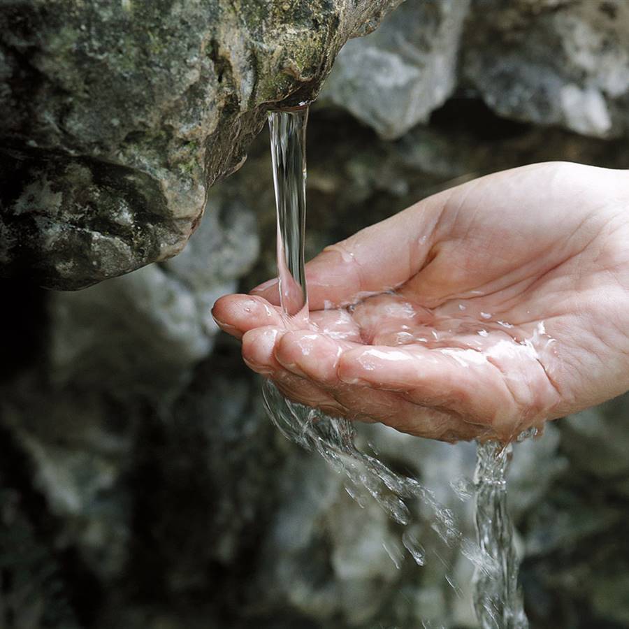 Aplicaciones terapeuticas agua mar