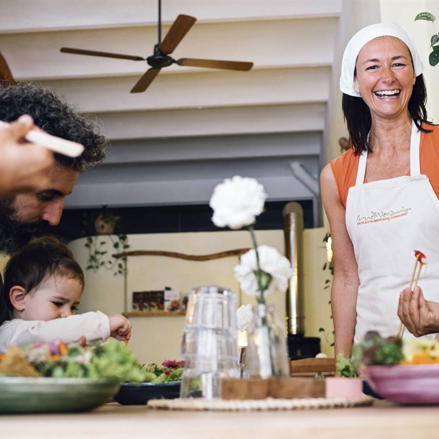 Eva Roca: el alma se alimenta con vegetales vivos