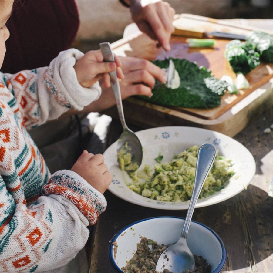 Niños veganos comedor escolar