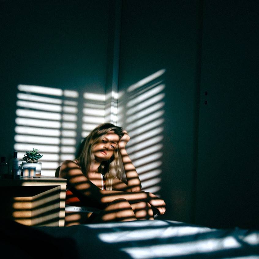 people-2592011 1280