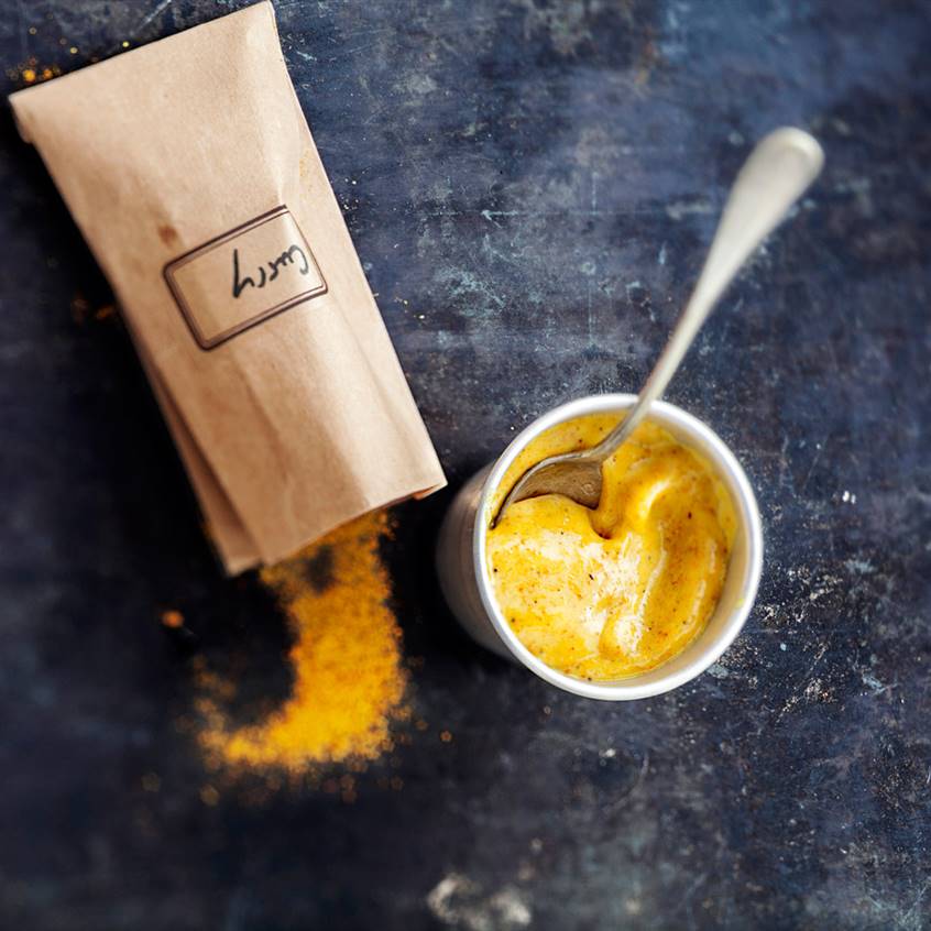 Veganesa a la curcuma