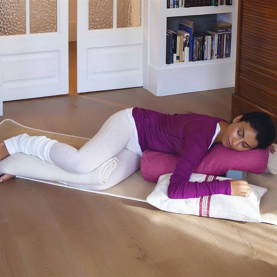 10 posturas de yoga para descansar