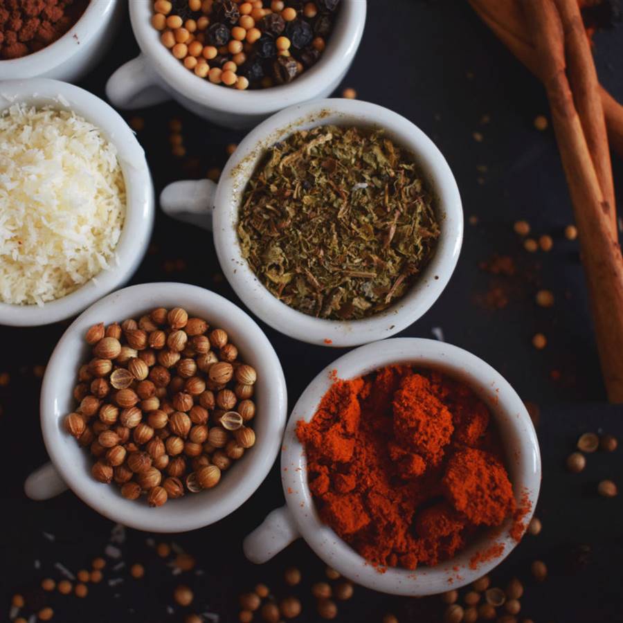 Añade aromas a tus recetas con estos 5 extractos naturales