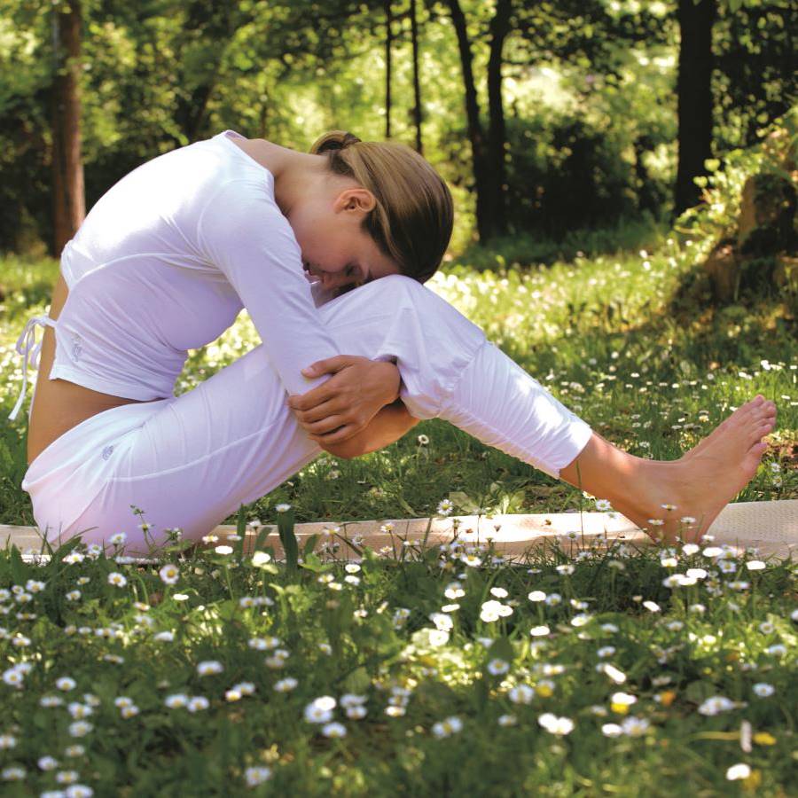8 ejercicios para estirar tus fascias y ganar flexibilidad