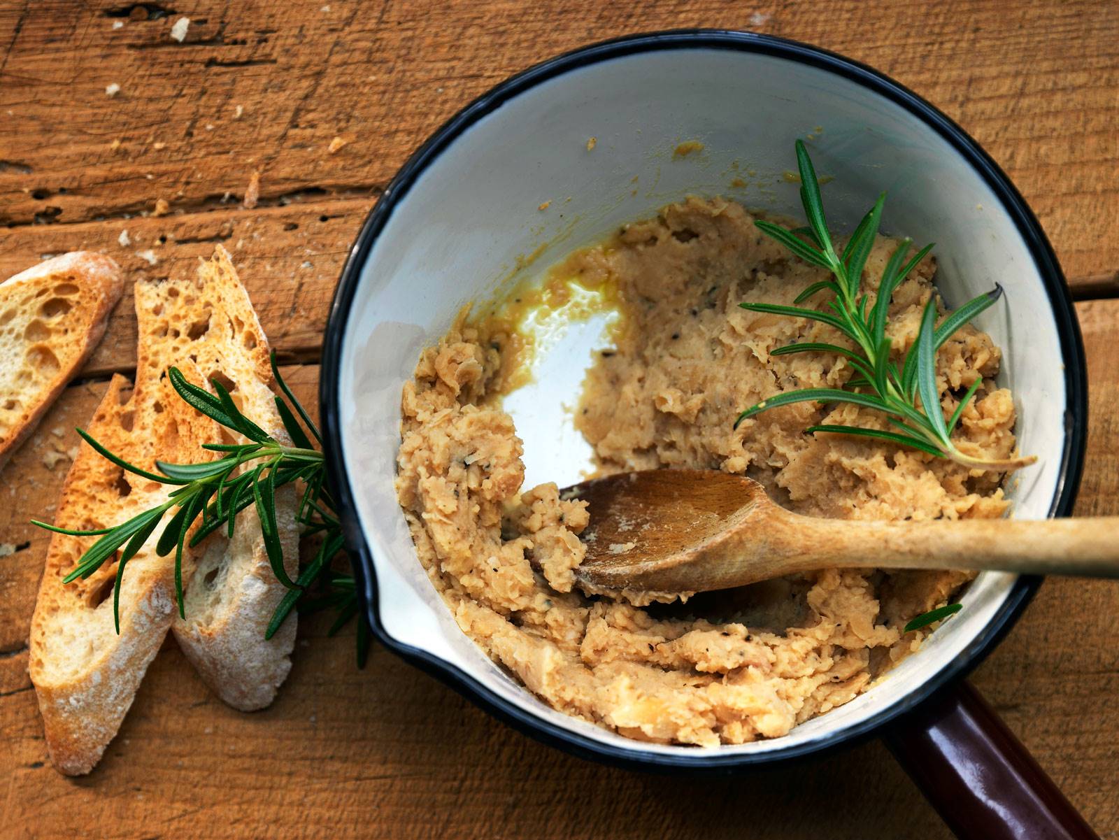 snack-saludable-express-pate-rustico-alubias