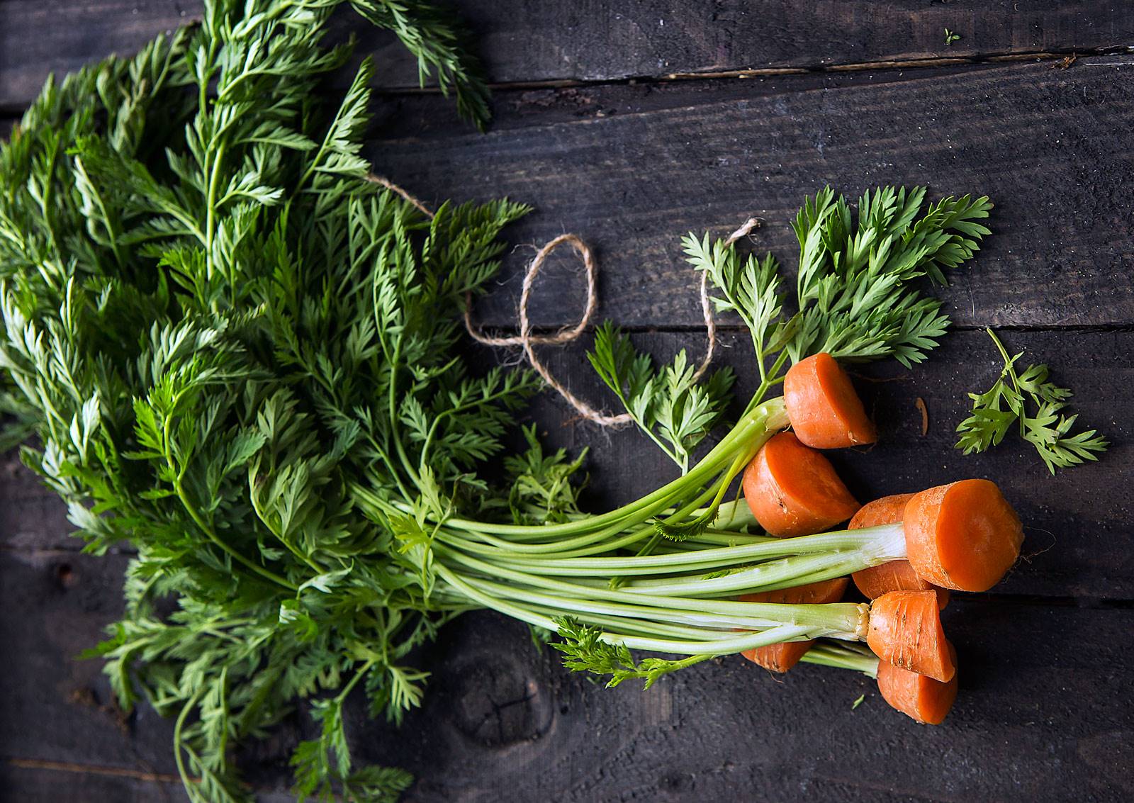 recetas-aprovechamiento-hojas-zanahoria