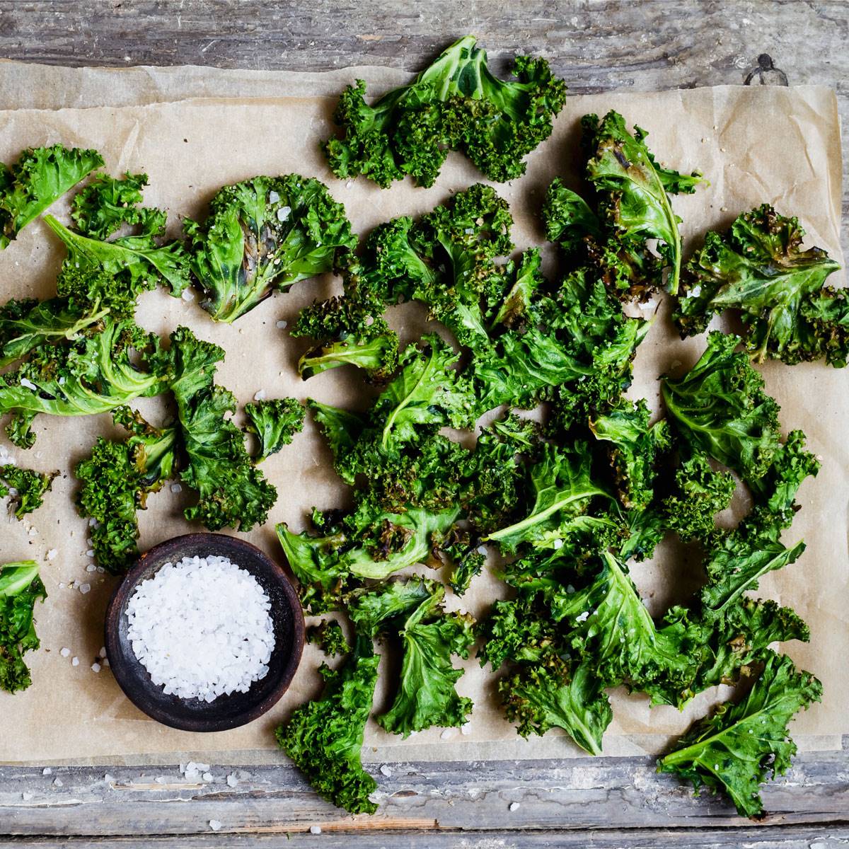 topping-chips-kale