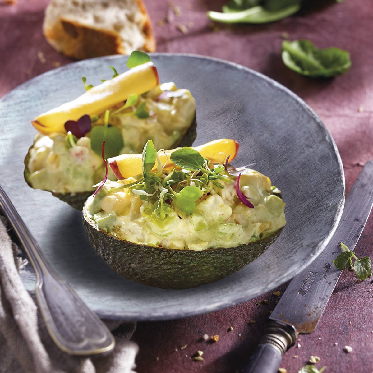 aguacates rellenos