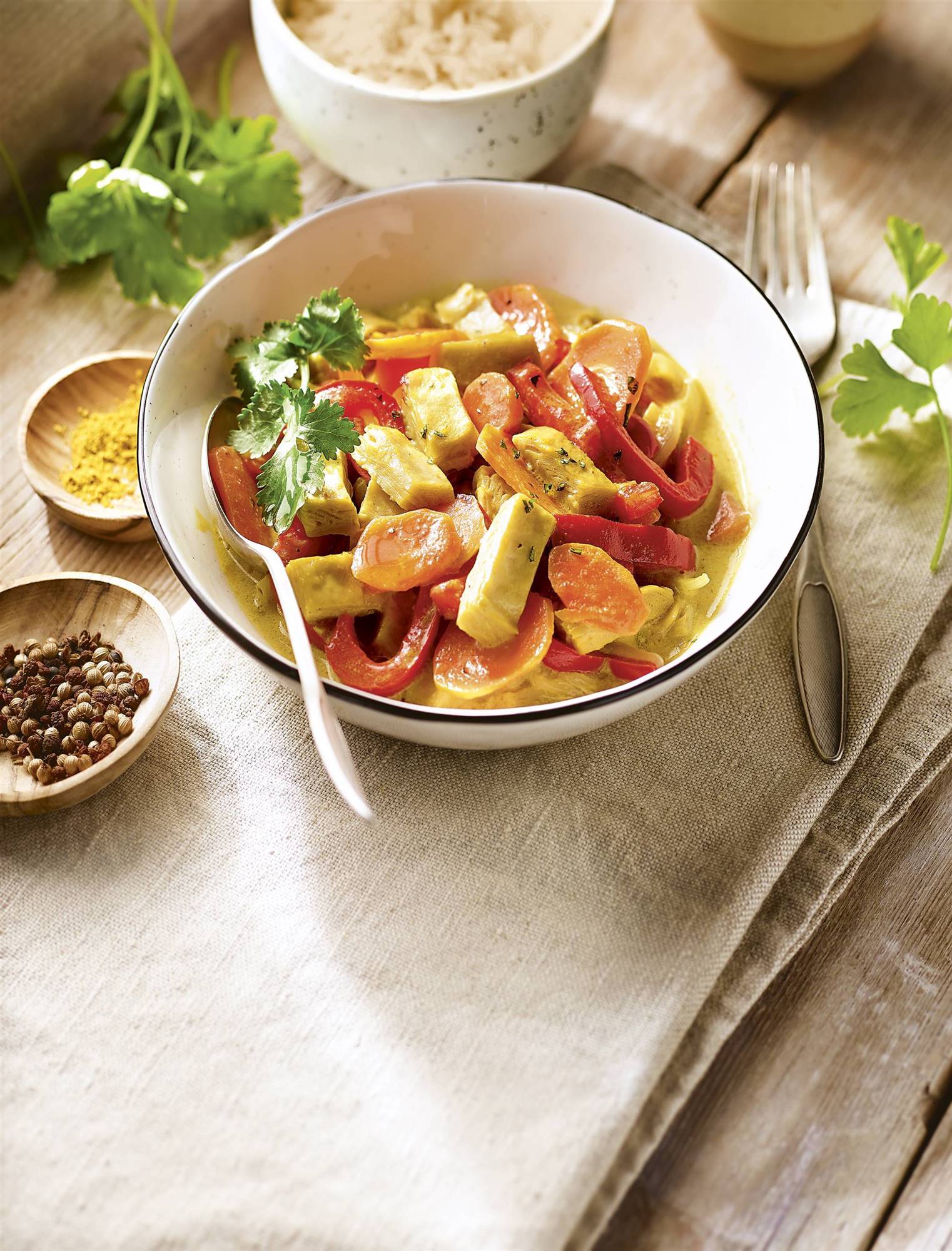 C-FEBRERO-PROTEINAquorn-al-curry. Quorn al curry de coco
