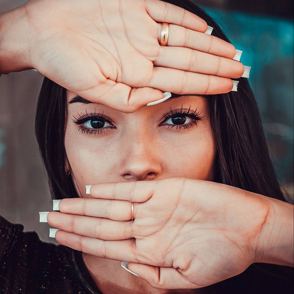 introversion-porque-nos-cuesta-tanto-expresar-nuestras-emociones