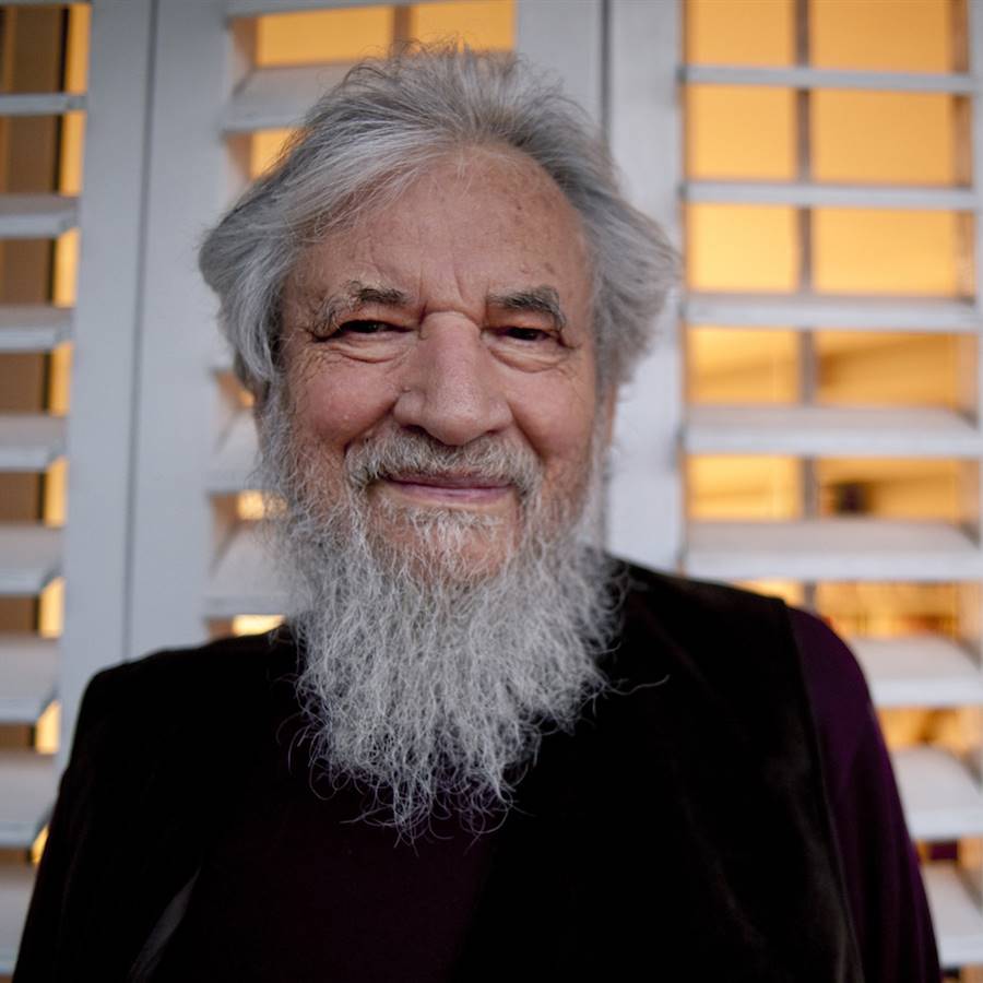 "El mundo actual debe integrar mente, emociones e instinto"