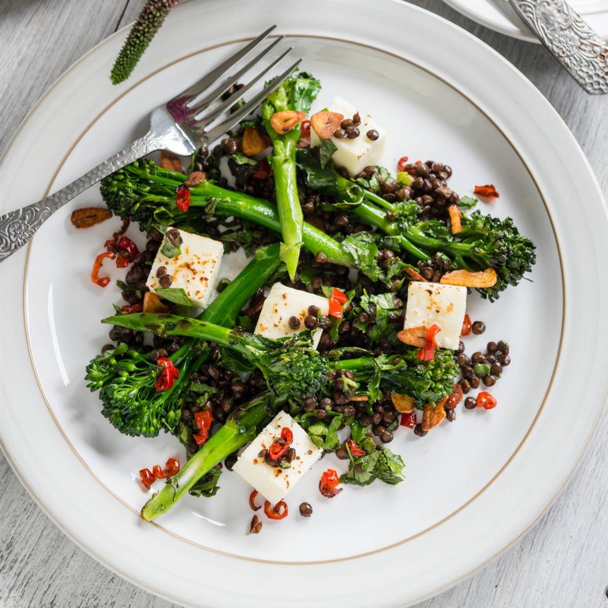 Cómo cocinar el brocoli: 2 recetas saludables