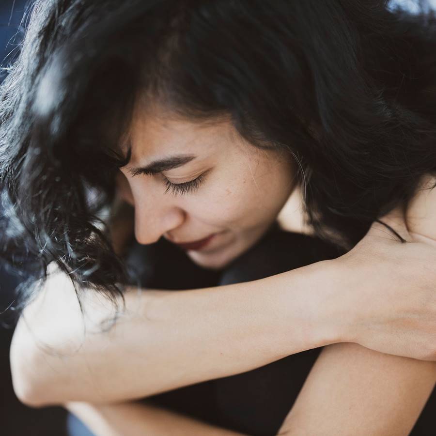 6 medidas naturales para las menstruaciones dolorosas tras la píldora