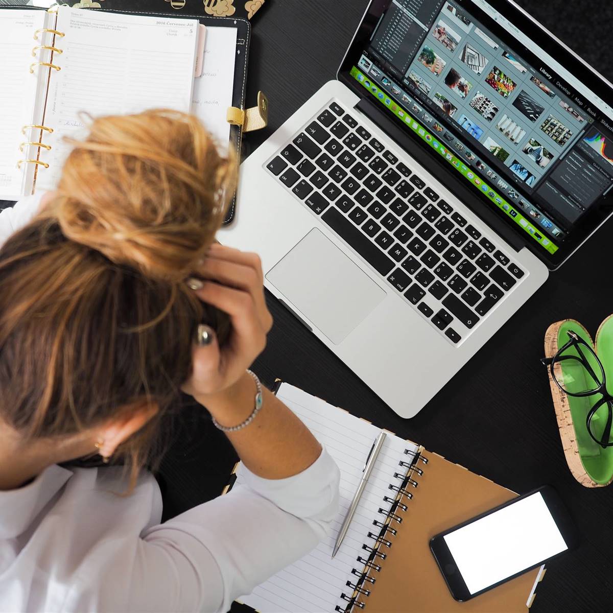 como-influye-trabajo-en-felicidad-y-estado-de-animo