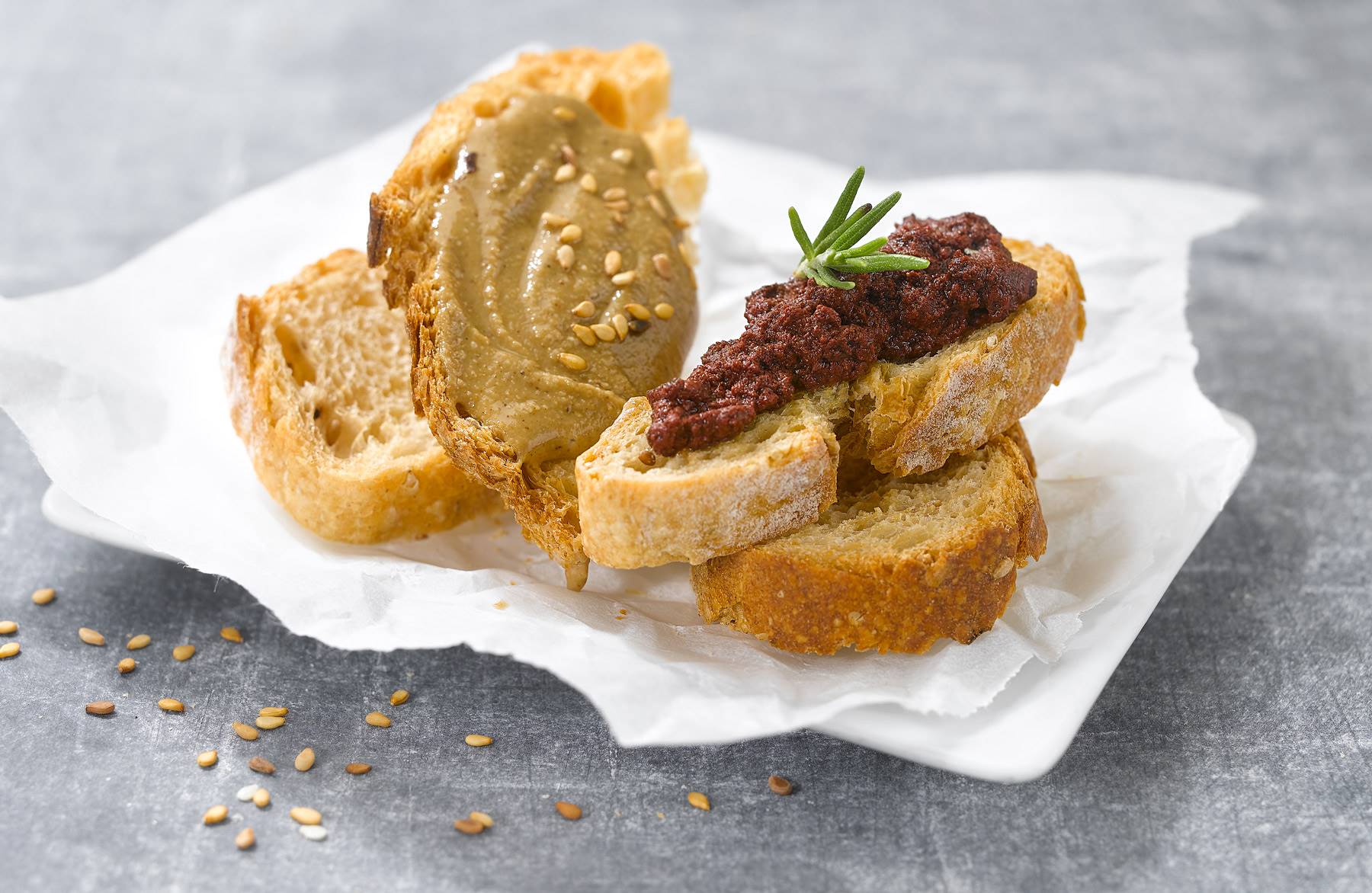 Tostadas con paté vegetal