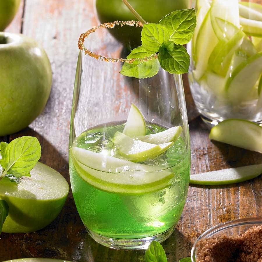 Appletini (martini de manzana)