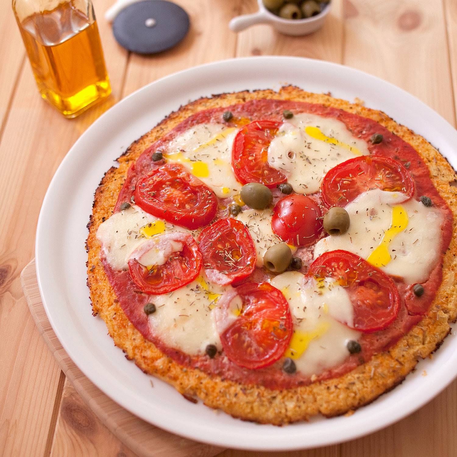 cenas-saludables-ninos-pizza-masa-coliflor. Pizza con masa de coliflor