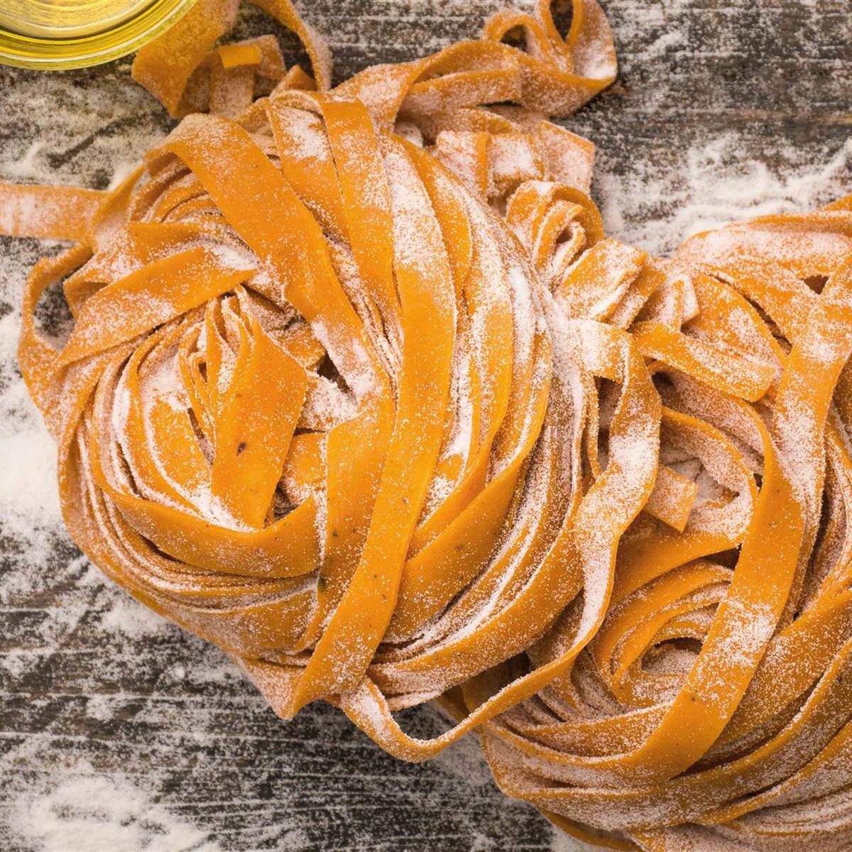 Pasta de lenteja roja