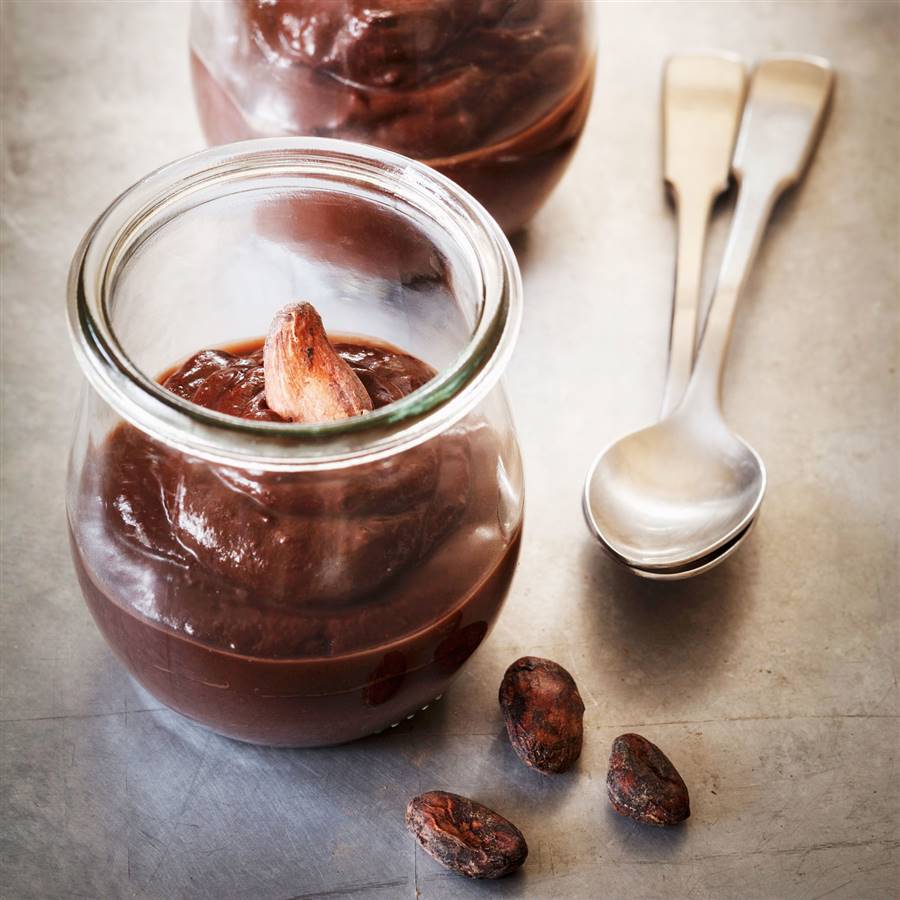 Mousse vegano con frijoles negros