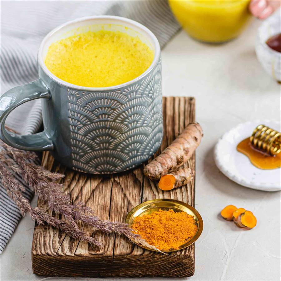 Haldi ka doodh (“Golden milk” o “leche dorada”)