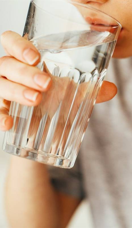 ¿Bebes suficiente agua? Síntomas de la deshidratación y cómo evitarla
