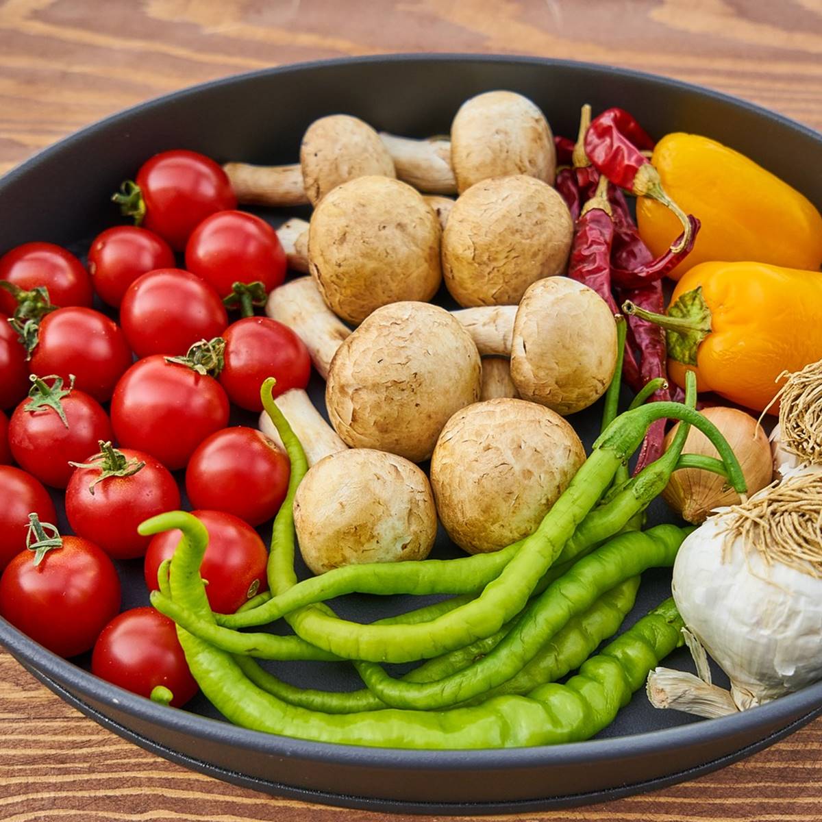 champiñones tomates