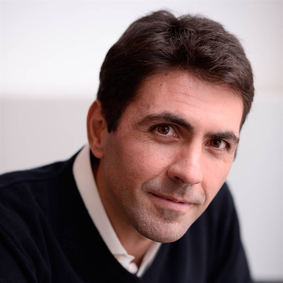 "El amor es una de las pocas cosas que se multiplica dividiéndolo"