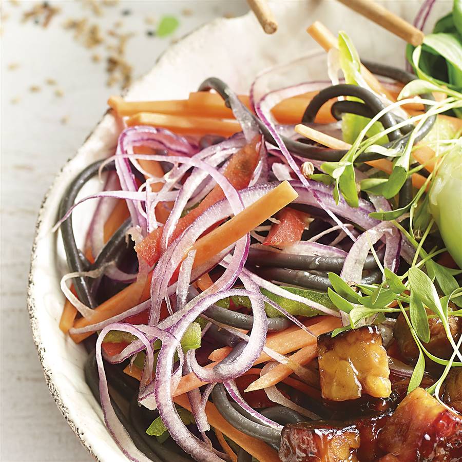 Yakisoba vegetal - elaboración para buddha bowl