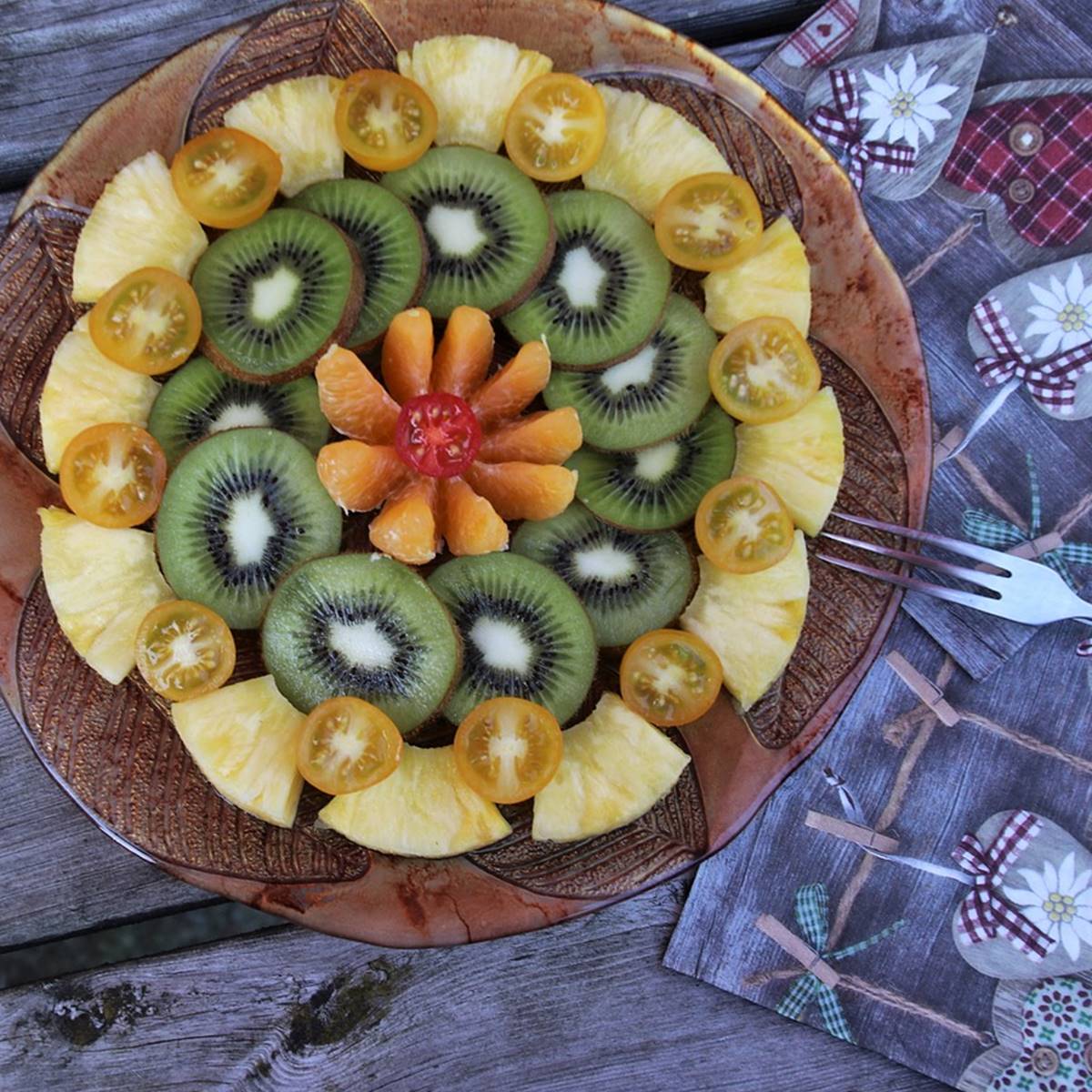 Fruta kiwi piña