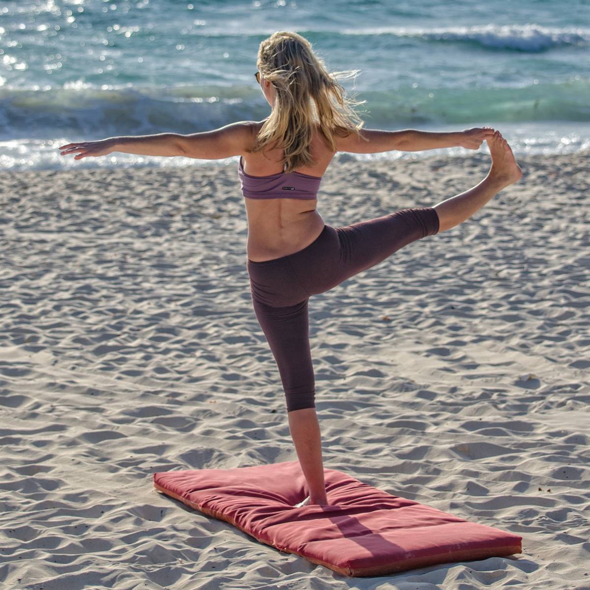 Cómo y por qué practicar yoga en verano