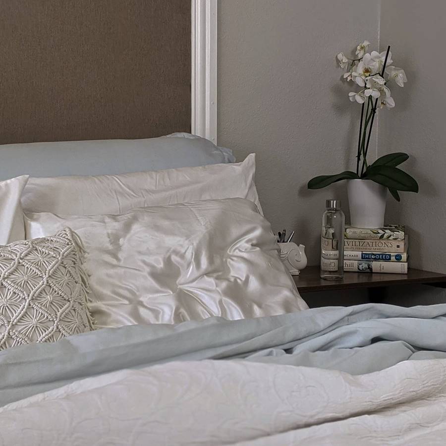 ¿Por qué son recomendables las almohadas de seda?