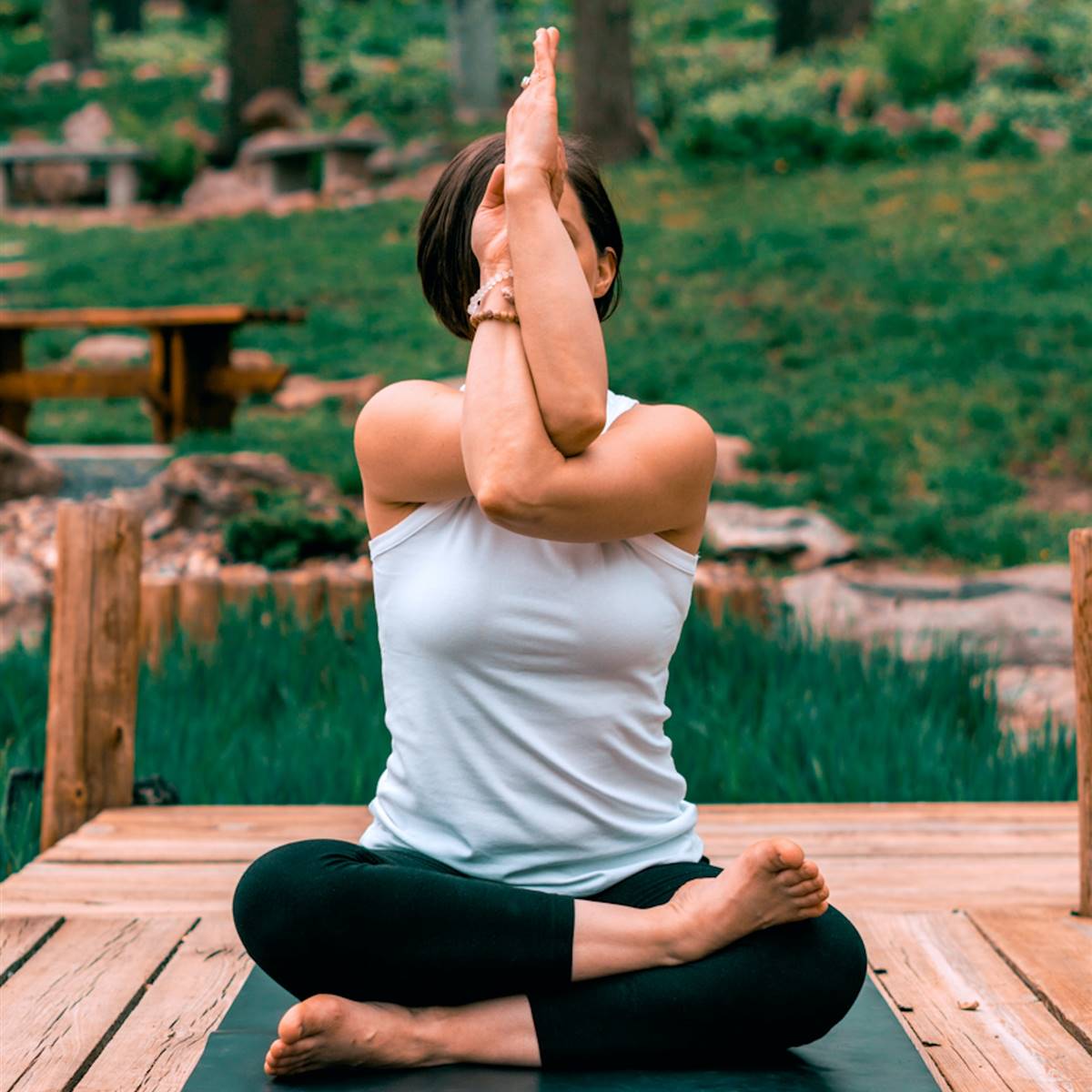 Yoga pilates estrés postvacacional