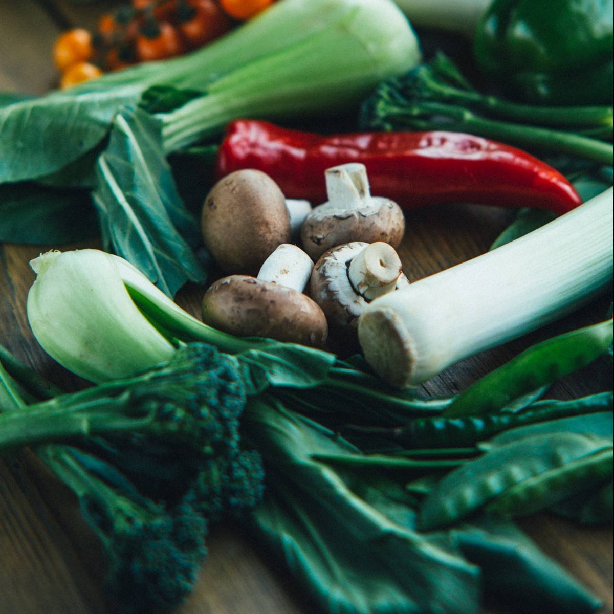 Verduras en una mesa