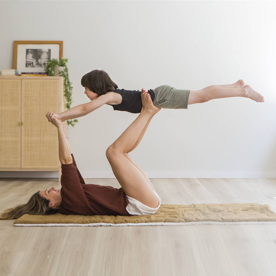 Niño yoga