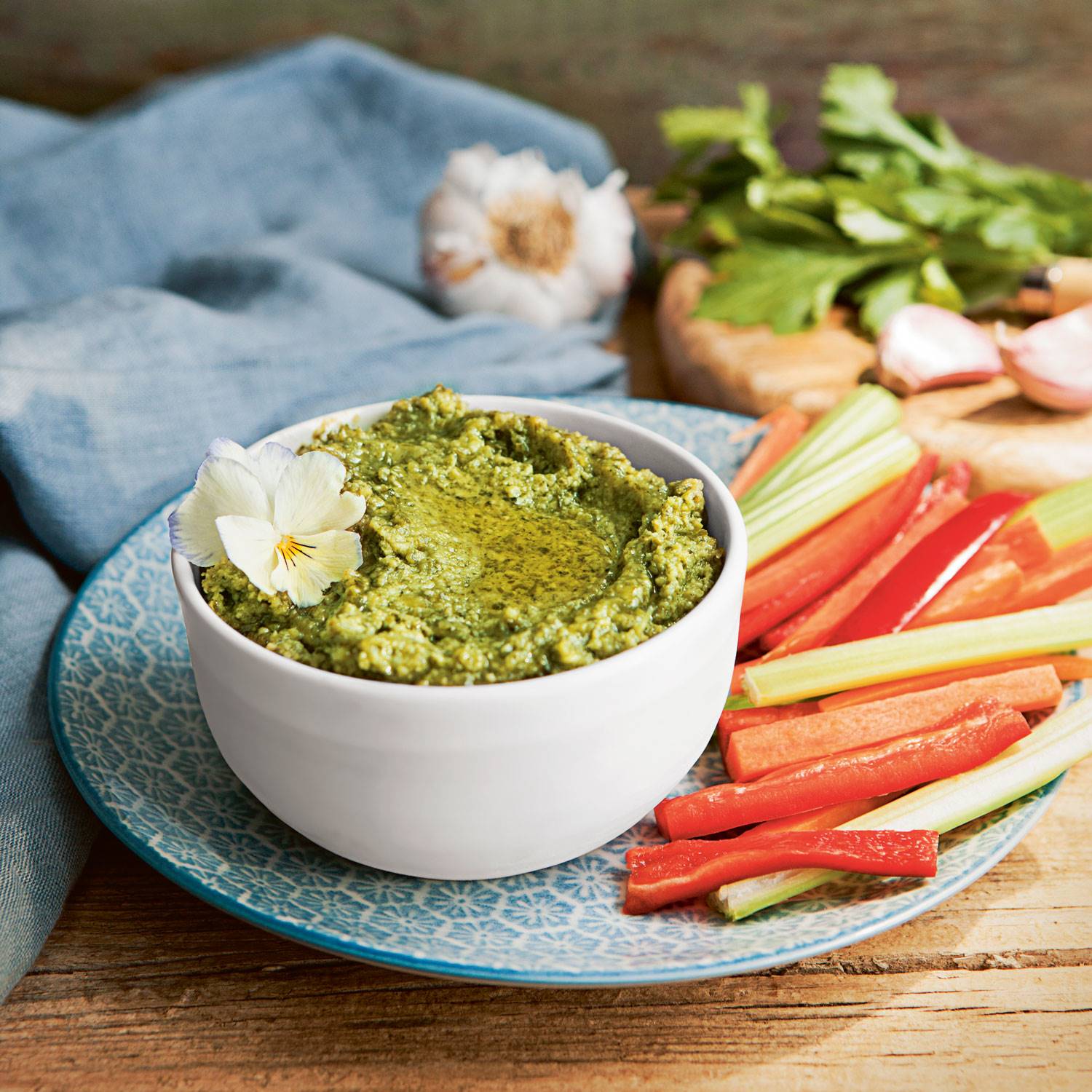 cenas-antiinflamatorias-humus-aguacate-cabalacin