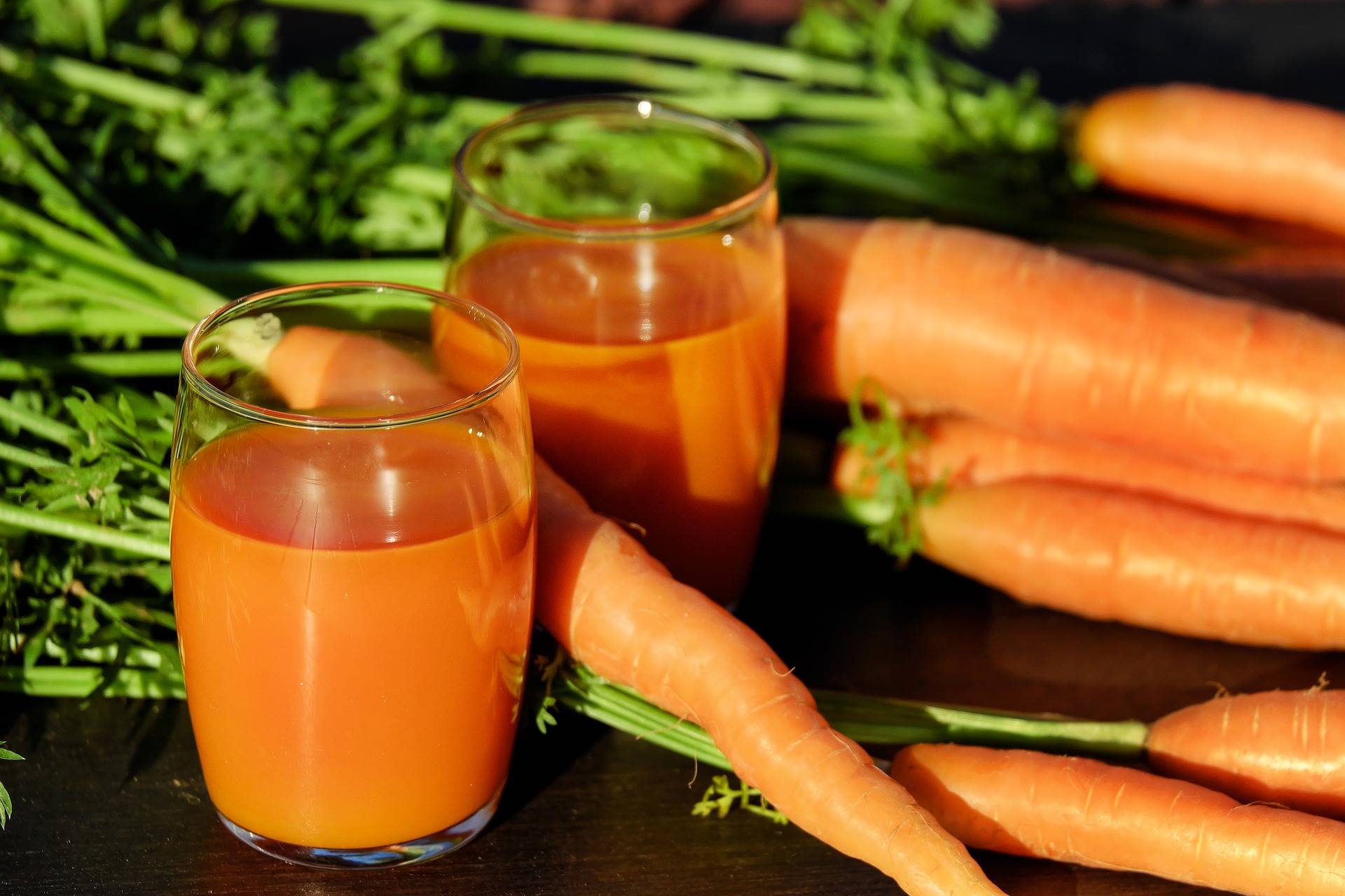 6 carrot-juice-1623157 1920