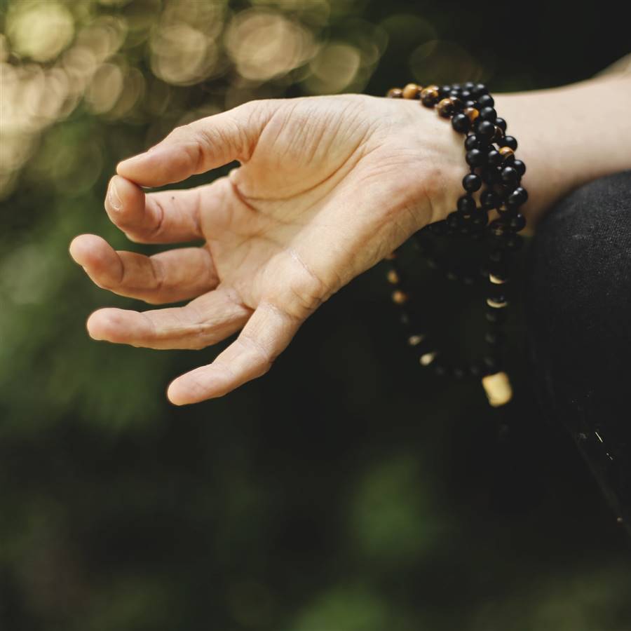 Yoga para sanar a través de las manos 