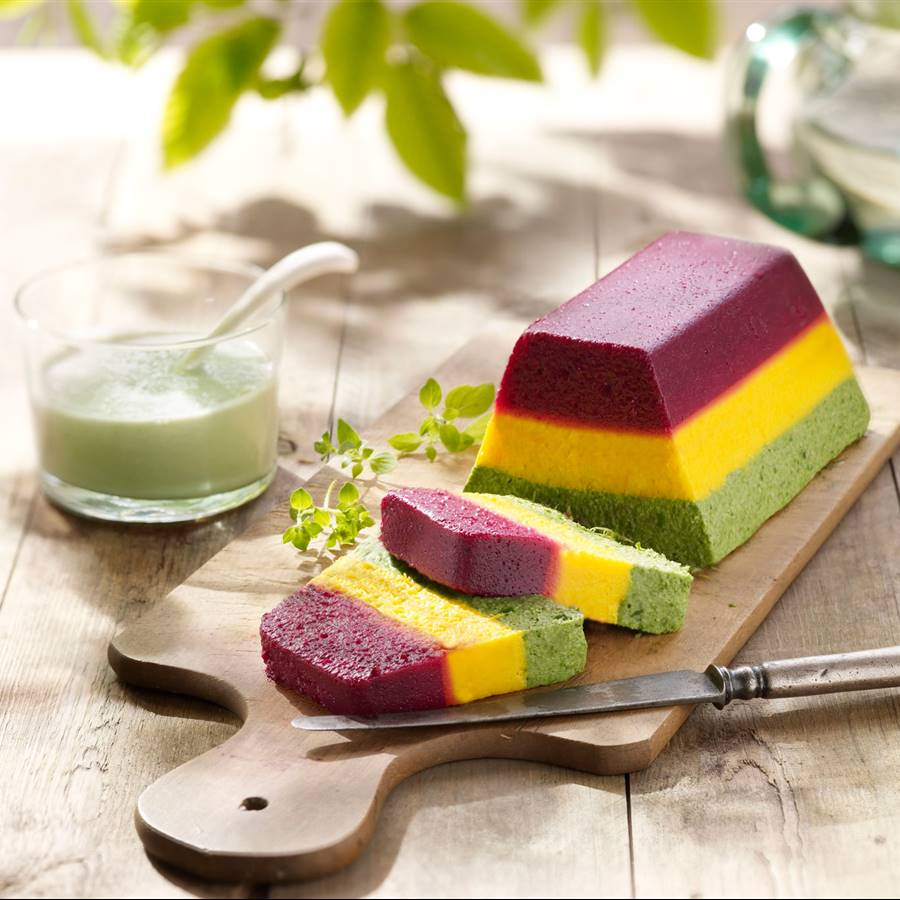 PUDDING-TRICOLOR