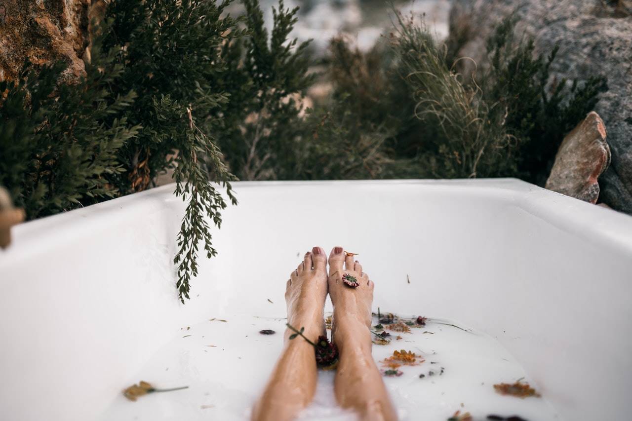 pexels-taryn-elliott-8096930
