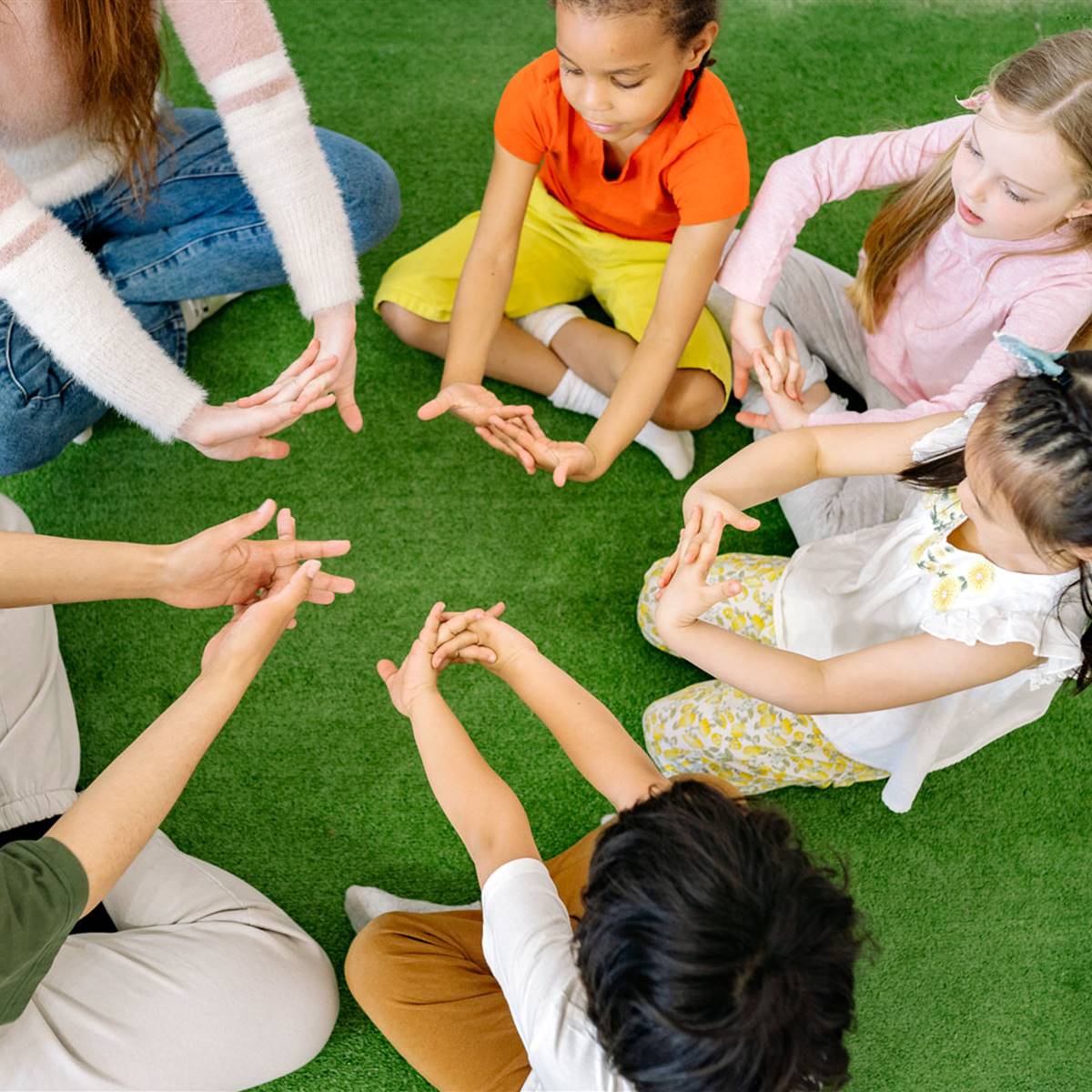 Beneficios de las manualidades para niños y niñas