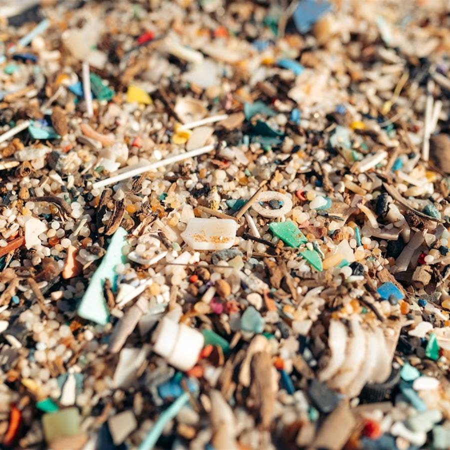 La contaminación por microplásticos llena el Mediterráneo