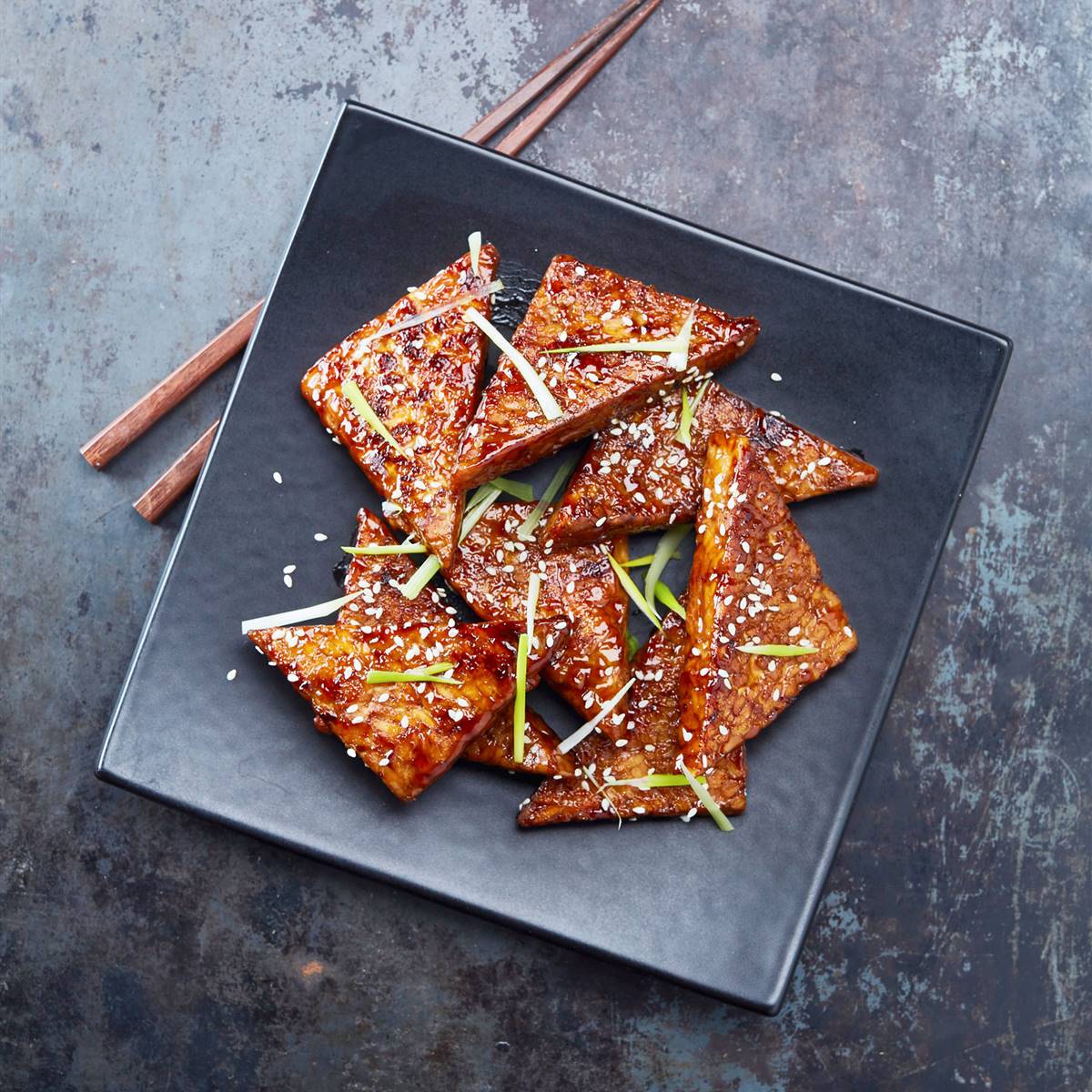 Recetas con tempeh fáciles, sabrosas y ricas en proteínas vegetales