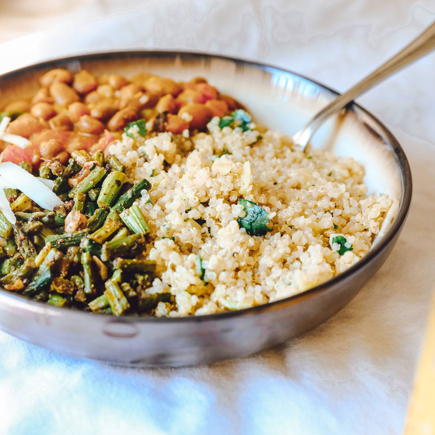 dieta-acne-alimentos-buenos-quinoa