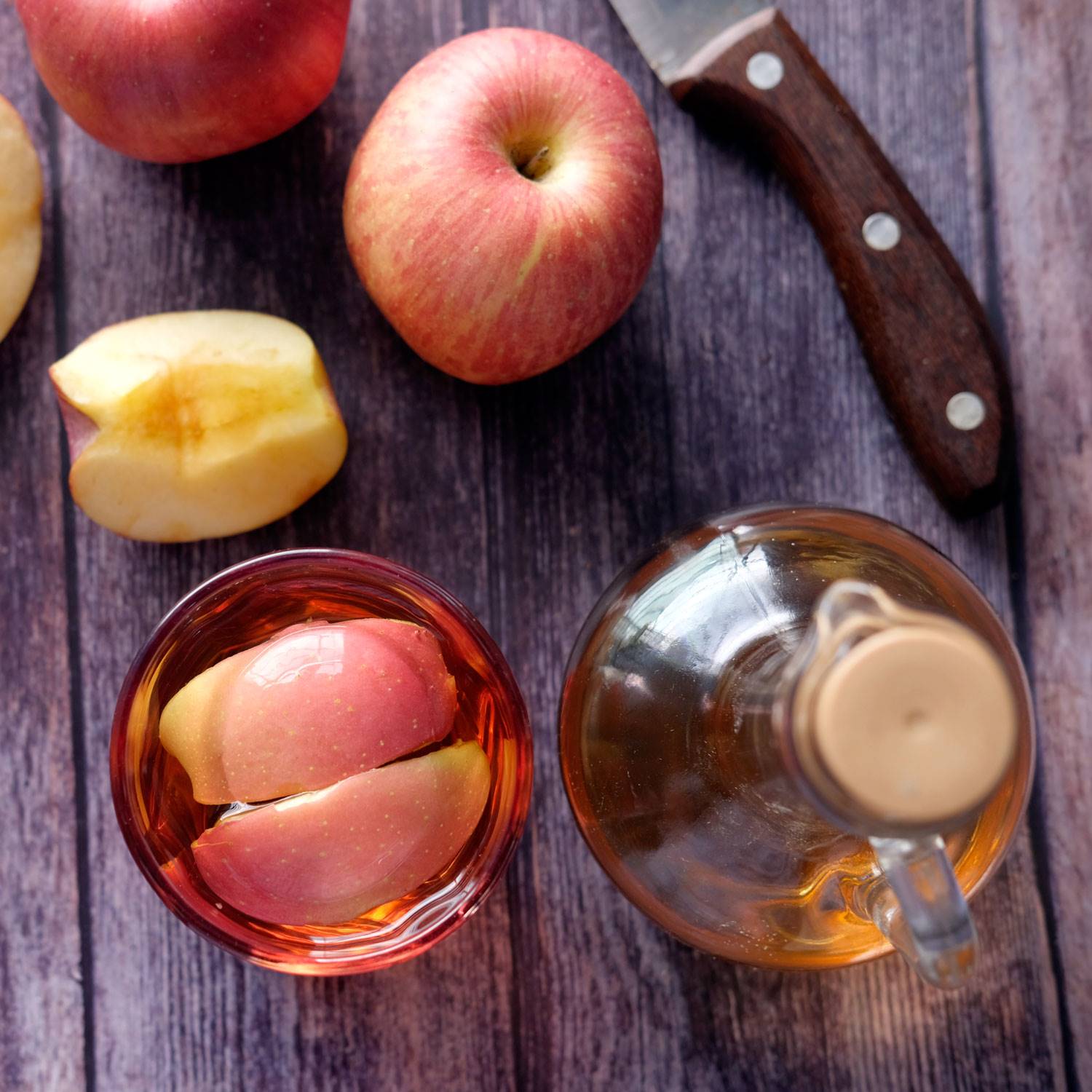 dieta-acne-alimentos-buenos-vinagre-manzana