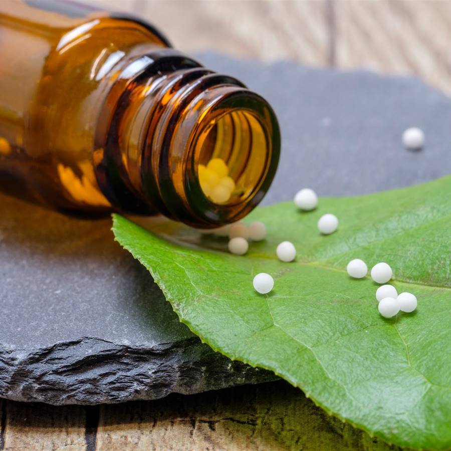 Homeopatía-aliviar-sintomas-premenstrual