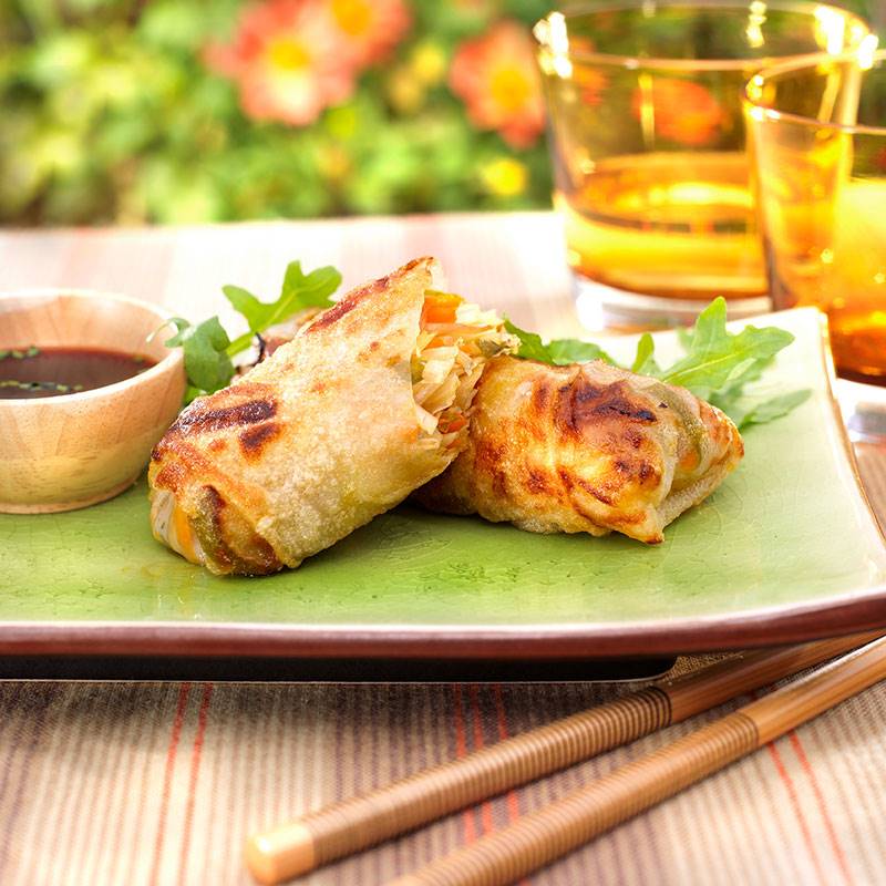 ROLLITOS. Nems de verduras y brotes de soja al wok